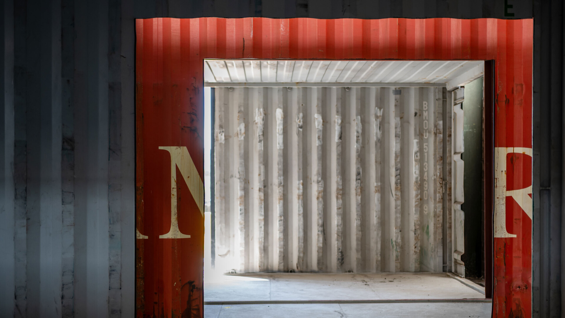 Container in einem Container an der Location KARGO in Zuchwil.